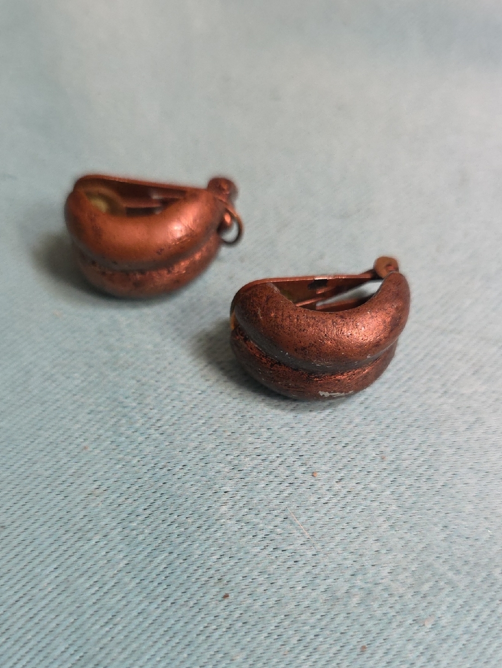 Vintage Copper Tone Chunky Clip-On Earrings